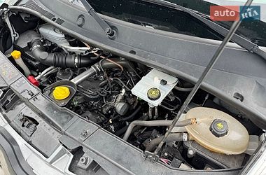 Вантажопасажирський фургон Renault Master 2017 в Ковелі