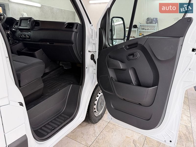 Грузовой фургон Renault Master 2021 в Полтаве