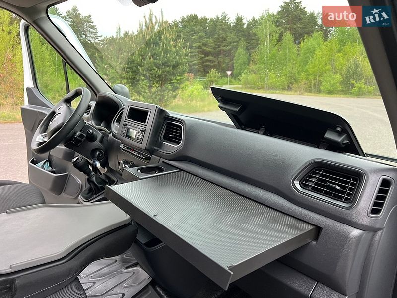 Вантажний фургон Renault Master 2023 в Ковелі