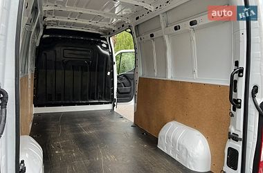 Вантажний фургон Renault Master 2023 в Ковелі
