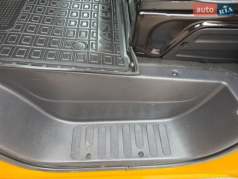 Борт Renault Master 2020 в Дубні