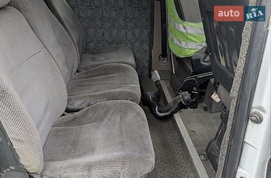 Грузопассажирский фургон Renault Master 2001 в Локачах