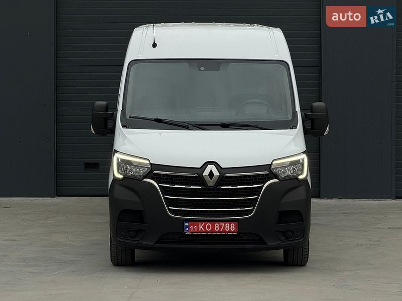 Грузовой фургон Renault Master 2022 в Дубно