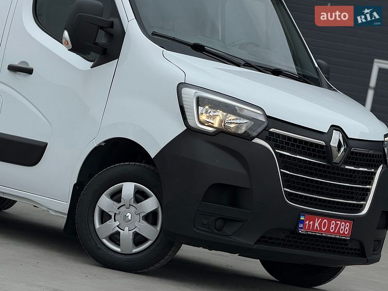 Грузовой фургон Renault Master 2022 в Дубно