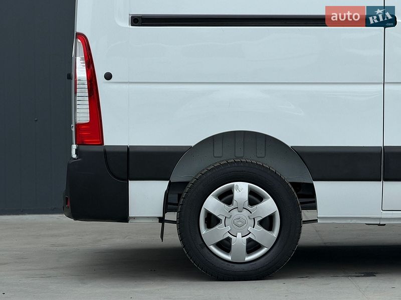 Грузовой фургон Renault Master 2022 в Дубно