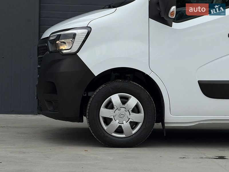Грузовой фургон Renault Master 2022 в Дубно