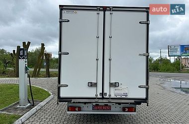 Інші вантажівки Renault Master 2023 в Києві