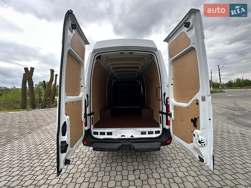 Грузовой фургон Renault Master 2021 в Киеве