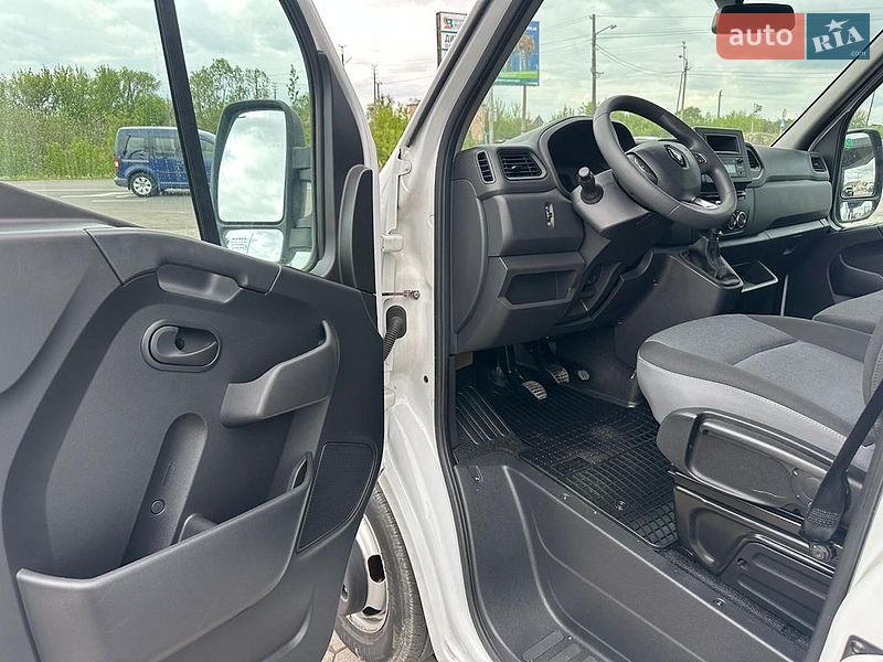 Грузовой фургон Renault Master 2021 в Киеве