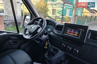 Вантажний фургон Renault Master 2022 в Дубні