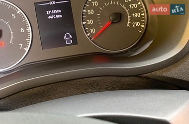 Вантажний фургон Renault Master 2020 в Львові