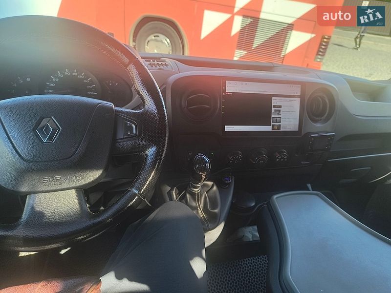 Мінівен Renault Master 2017 в Ратному