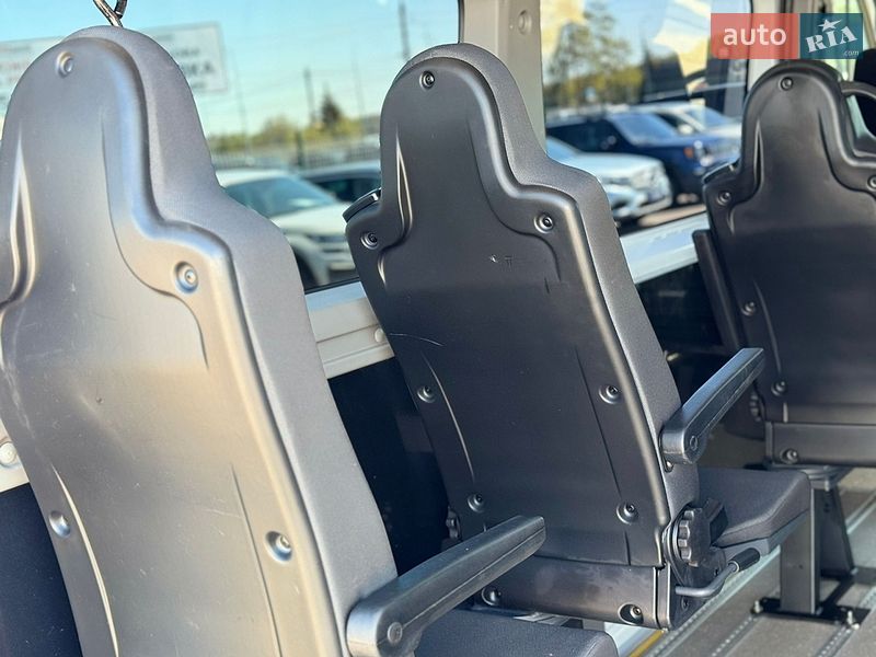 Городской автобус Renault Master 2019 в Киеве