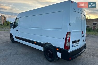 Грузовой фургон Renault Master 2017 в Дубно