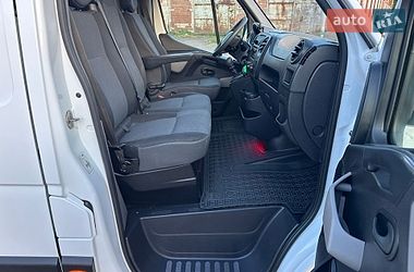 Грузовой фургон Renault Master 2017 в Дубно