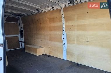 Грузовой фургон Renault Master 2018 в Дубно