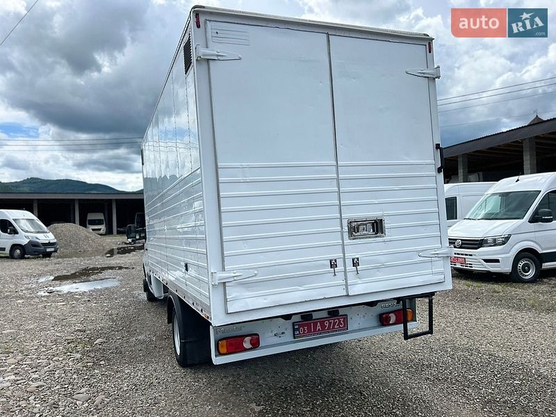 Грузовой фургон Renault Master 2018 в Хусте