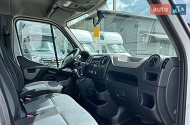 Грузовой фургон Renault Master 2018 в Хусте