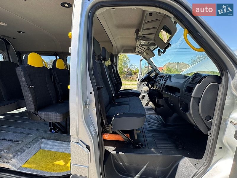 Мікроавтобус Renault Master 2016 в Бердичеві