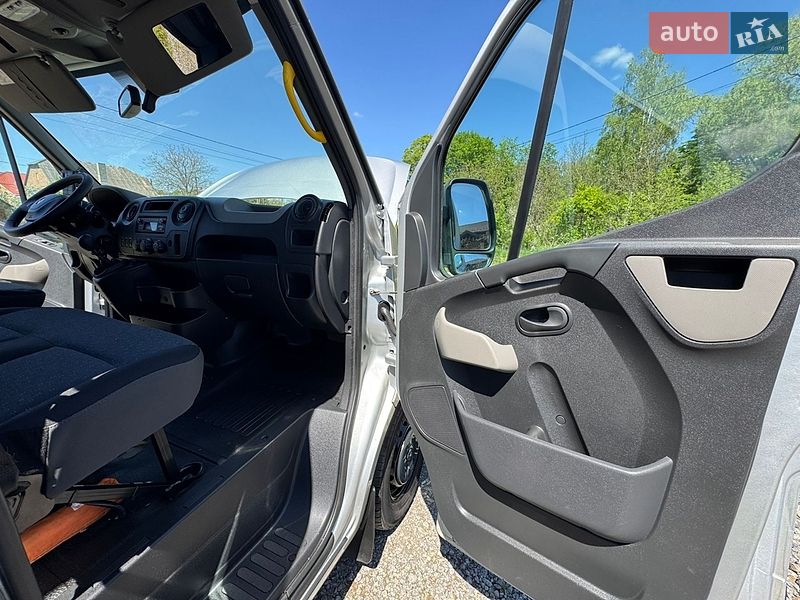 Мікроавтобус Renault Master 2016 в Бердичеві