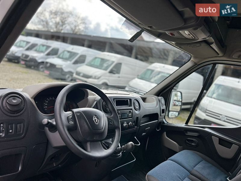 Тентованый Renault Master 2018 в Хусте