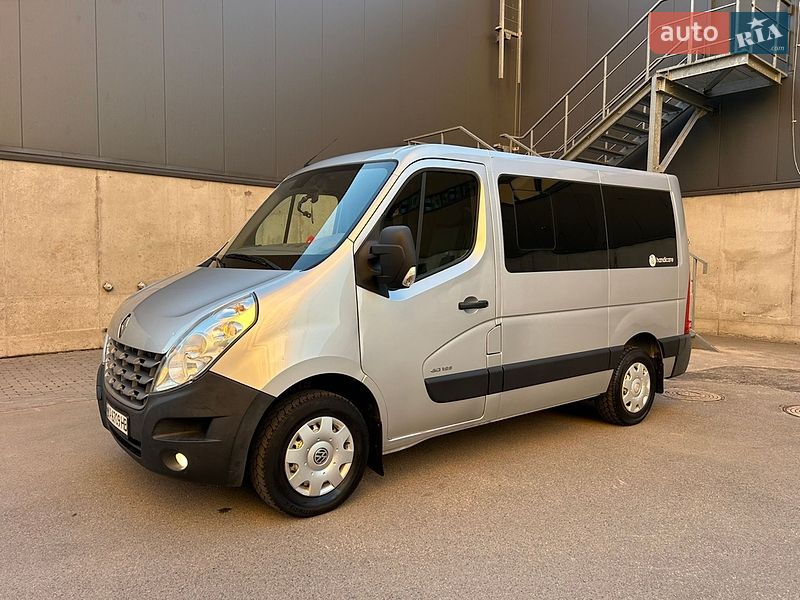 Минивэн Renault Master 2013 в Киеве