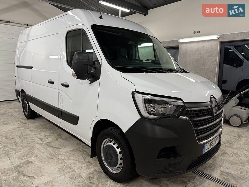 Renault Master 2021