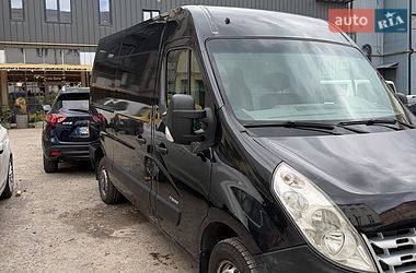 Грузовой фургон Renault Master 2010 в Львове