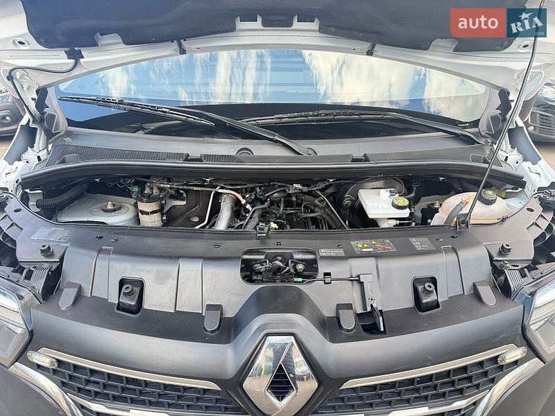 Грузовой фургон Renault Master 2021 в Луцке