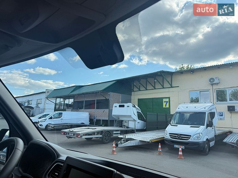Грузовой фургон Renault Master 2021 в Луцке