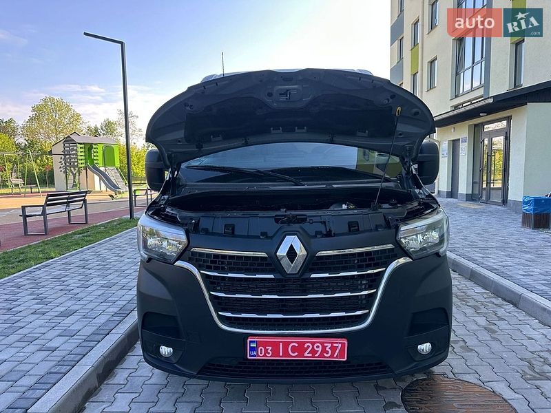 Вантажний фургон Renault Master 2022 в Києві
