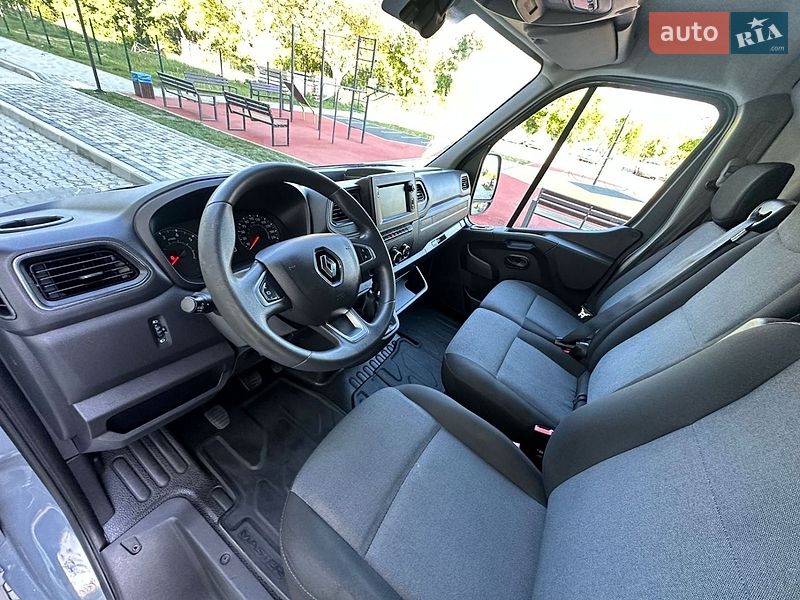 Вантажний фургон Renault Master 2022 в Києві