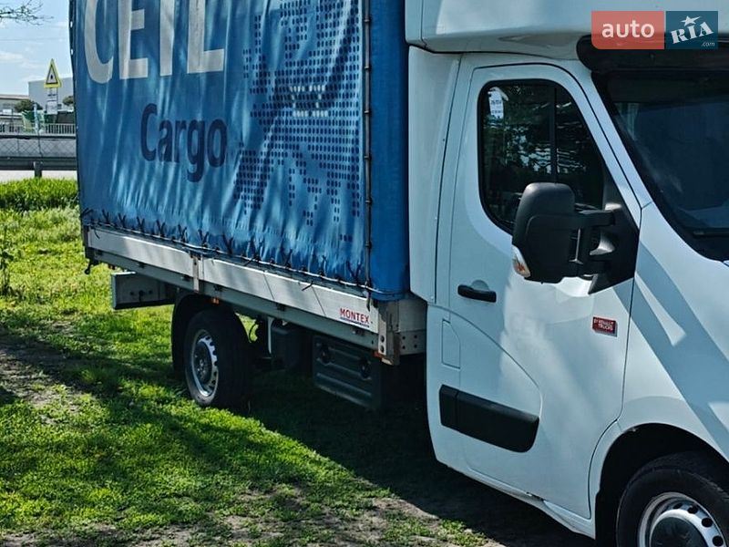 Грузовой фургон Renault Master 2017 в Гребенках