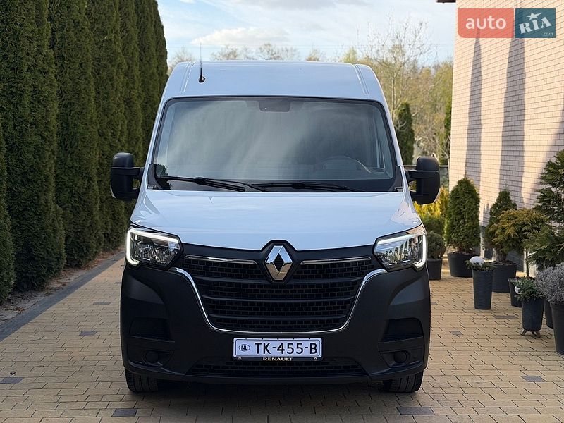 Вантажний фургон Renault Master 2022 в Радивиліві