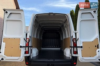 Вантажний фургон Renault Master 2022 в Радивиліві