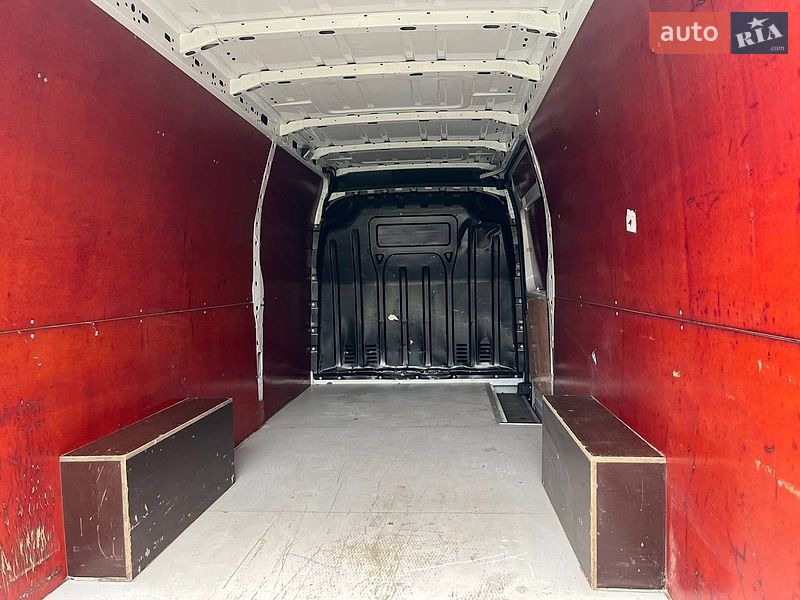 Вантажний фургон Renault Master 2018 в Дубні