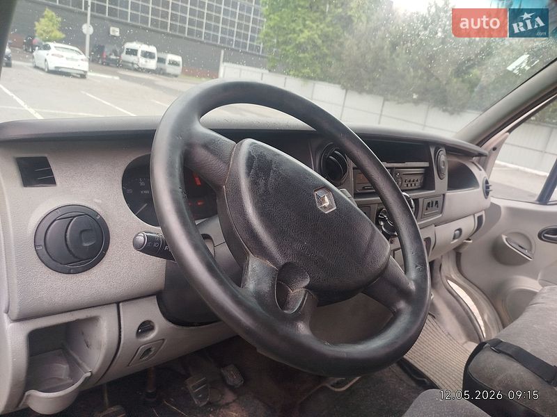 Грузовой фургон Renault Master 2009 в Луцке