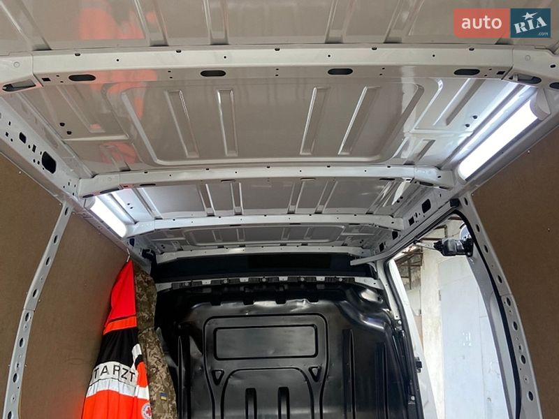 Грузовой фургон Renault Master 2020 в Хмельницком