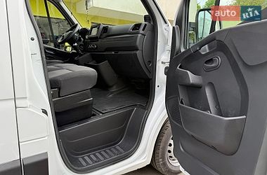 Микроавтобус грузовой (до 3,5т) Renault Master 2022 в Львове