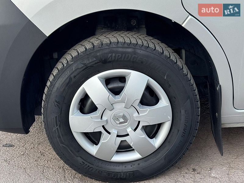 Вантажний фургон Renault Master 2021 в Дубні