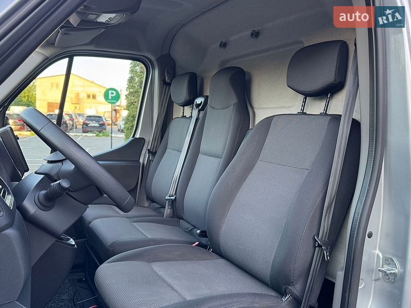 Вантажний фургон Renault Master 2021 в Дубні