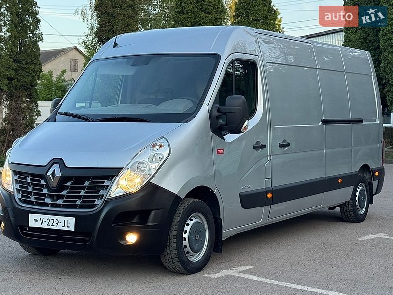 Грузовой фургон Renault Master 2018 в Дубно