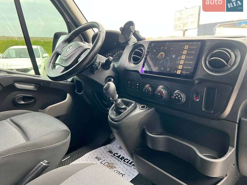 Грузовой фургон Renault Master 2018 в Львове