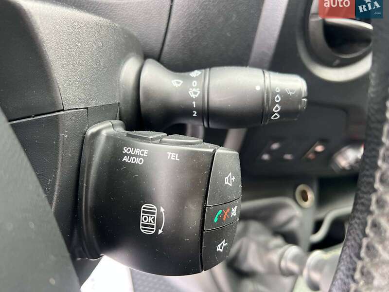 Грузовой фургон Renault Master 2018 в Львове