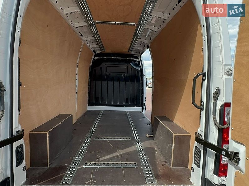 Грузовой фургон Renault Master 2021 в Ровно