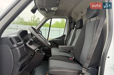 Грузовой фургон Renault Master 2023 в Дубно