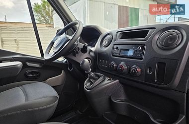Грузопассажирский фургон Renault Master 2017 в Одессе