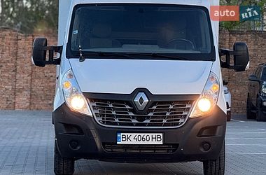 Автовоз Renault Master 2015 в Дубно