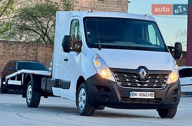 Автовоз Renault Master 2015 в Дубно