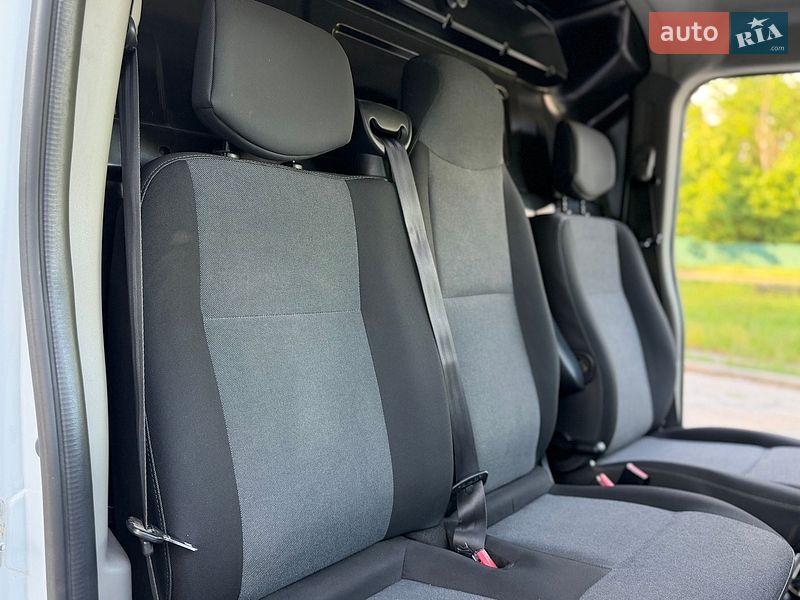 Вантажний фургон Renault Master 2020 в Києві